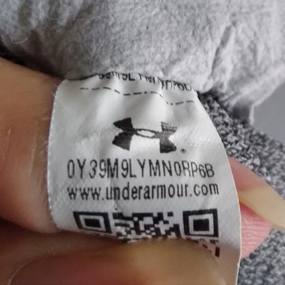 Under Armour Women's Play Up 3.0 Twist shorts, size 1X - Picture 8 of 10